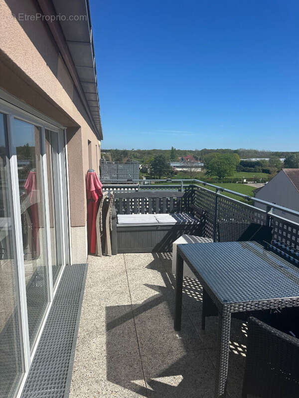 Appartement à CHENNEVIERES-SUR-MARNE