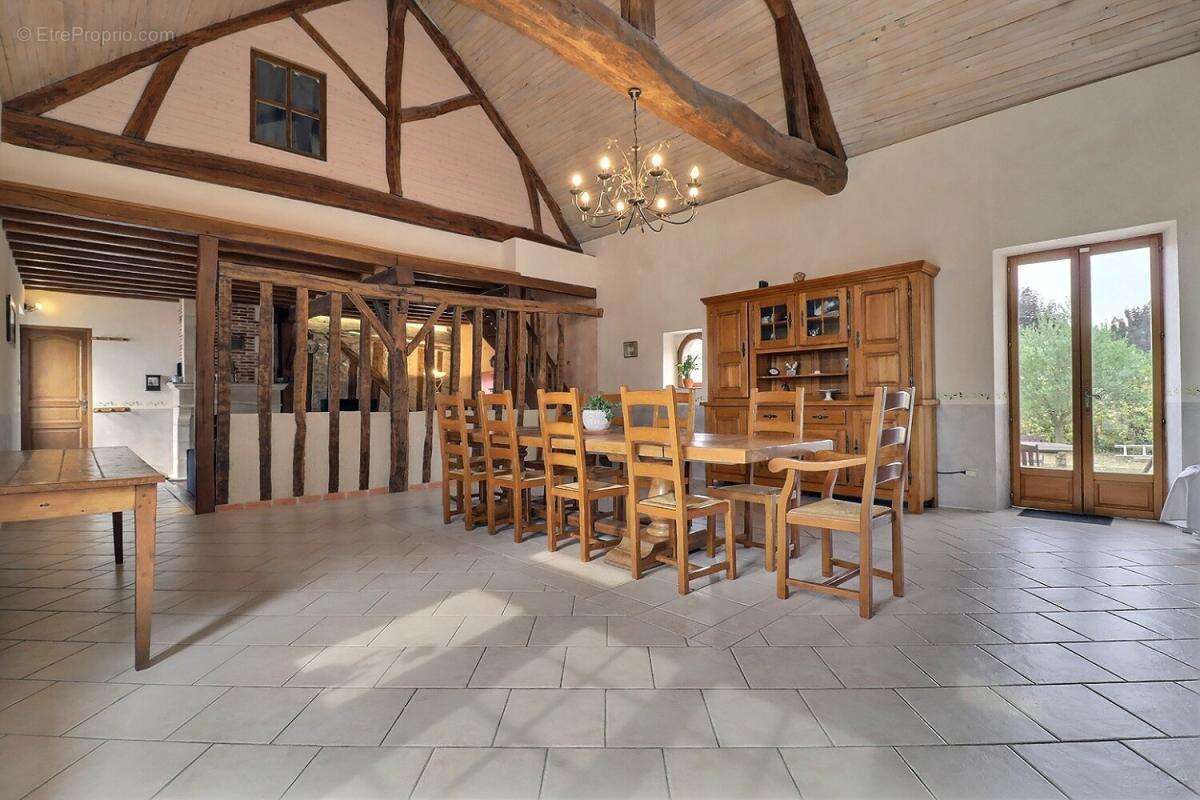 Longère rénovée, 4 chambres, proche centre - photo 14