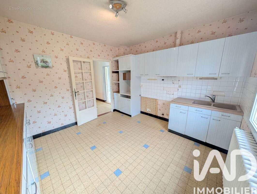 Photo 3 - Maison à CIVAUX