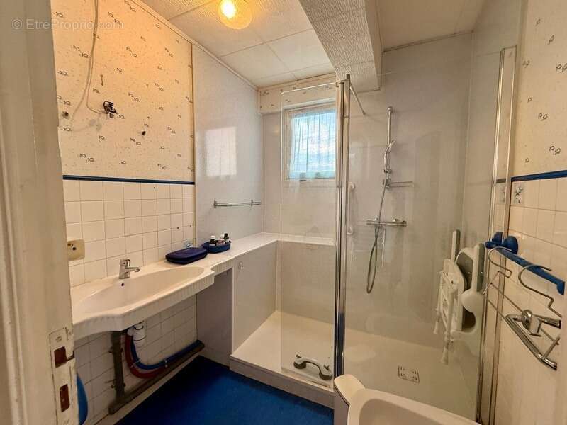 Rare à la vente : Appartement à vendre 4 pièces avec vue d'exception sur la cité de Carcassonne. Prix de vente : 124200€ - photo 16