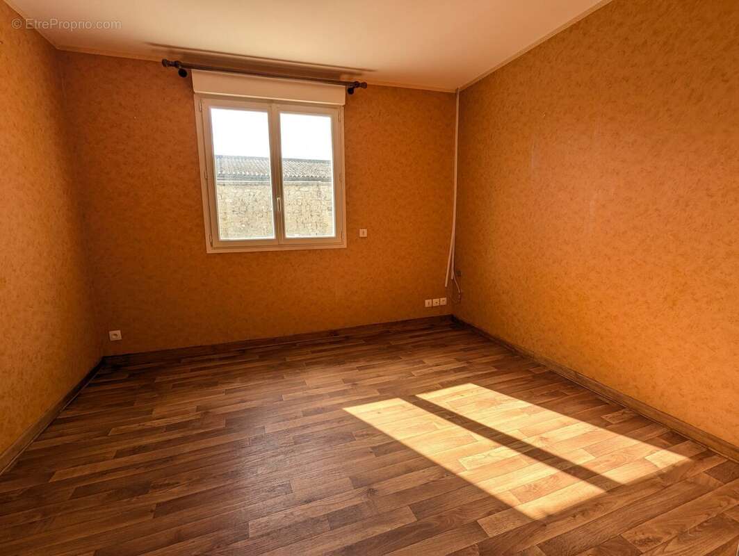 Chambre 1 - Maison à ISIGNY-SUR-MER