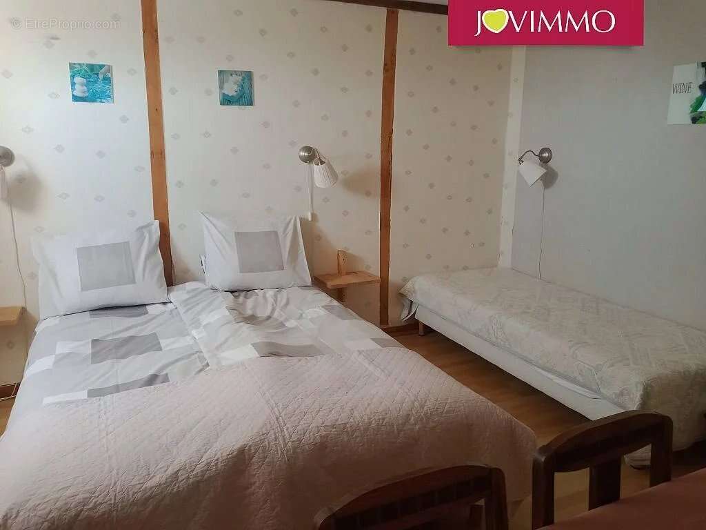 Commerce à LALIZOLLE