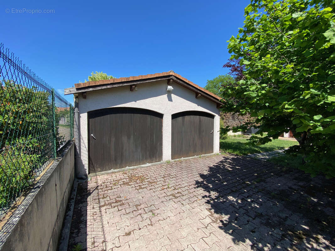 Maison à VILLENAVE-D&#039;ORNON