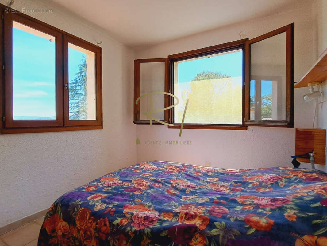 Maison à VALLON-PONT-D'ARC