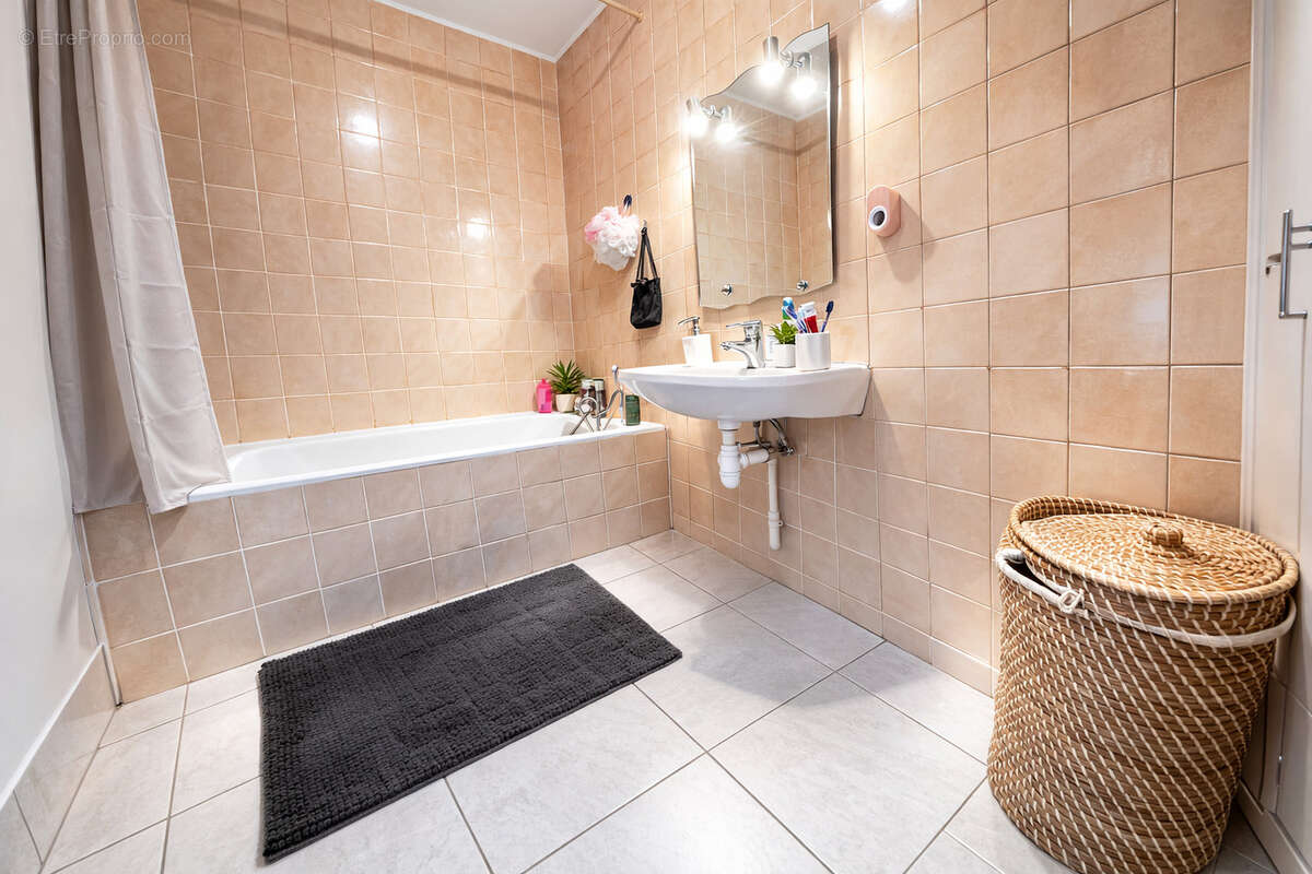 Appartement à VENISSIEUX