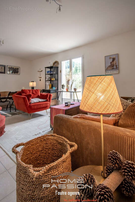 Maison à MESCHERS-SUR-GIRONDE