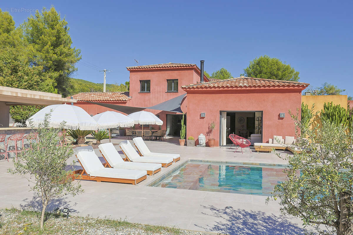 Maison à BELGENTIER