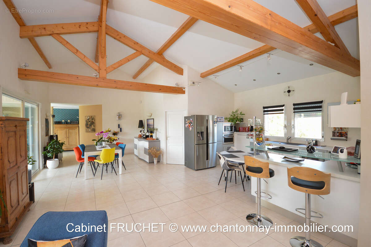 Maison à CHANTONNAY