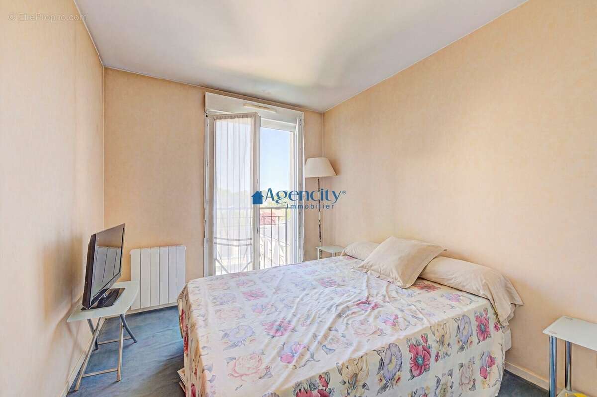 Appartement 42 m² à Noisy-Le-Grand  - photo 4