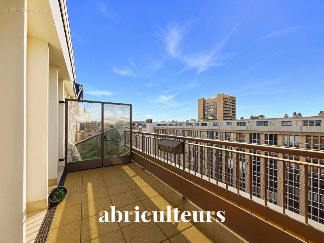 Appartement à BOULOGNE-BILLANCOURT