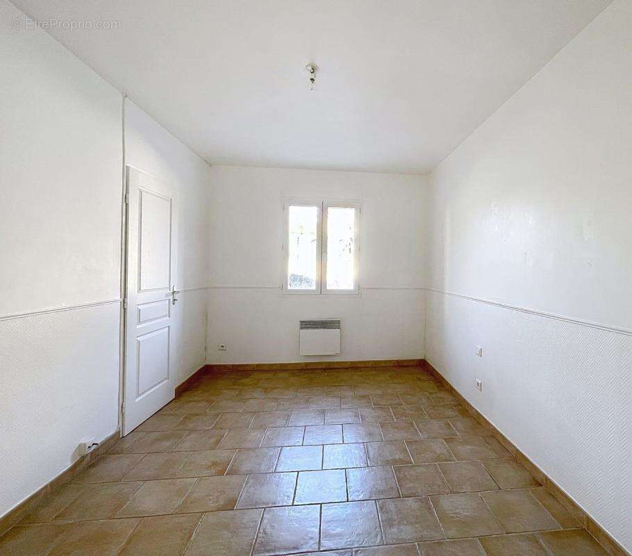 Maison à VILLENEUVE-LES-AVIGNON