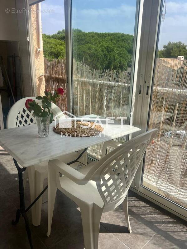 Photo 1 - Appartement à SIX-FOURS-LES-PLAGES