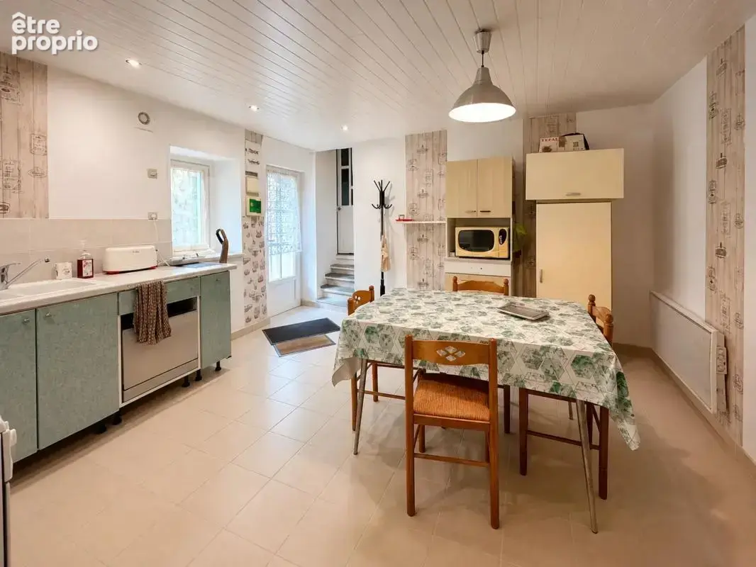 Maison de 4 pièces de 133 m² à Thouars - photo 5