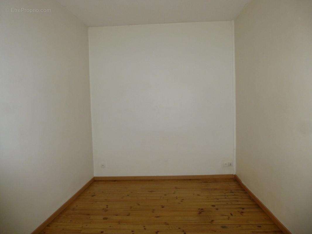 Appartement à ROMANS-SUR-ISERE