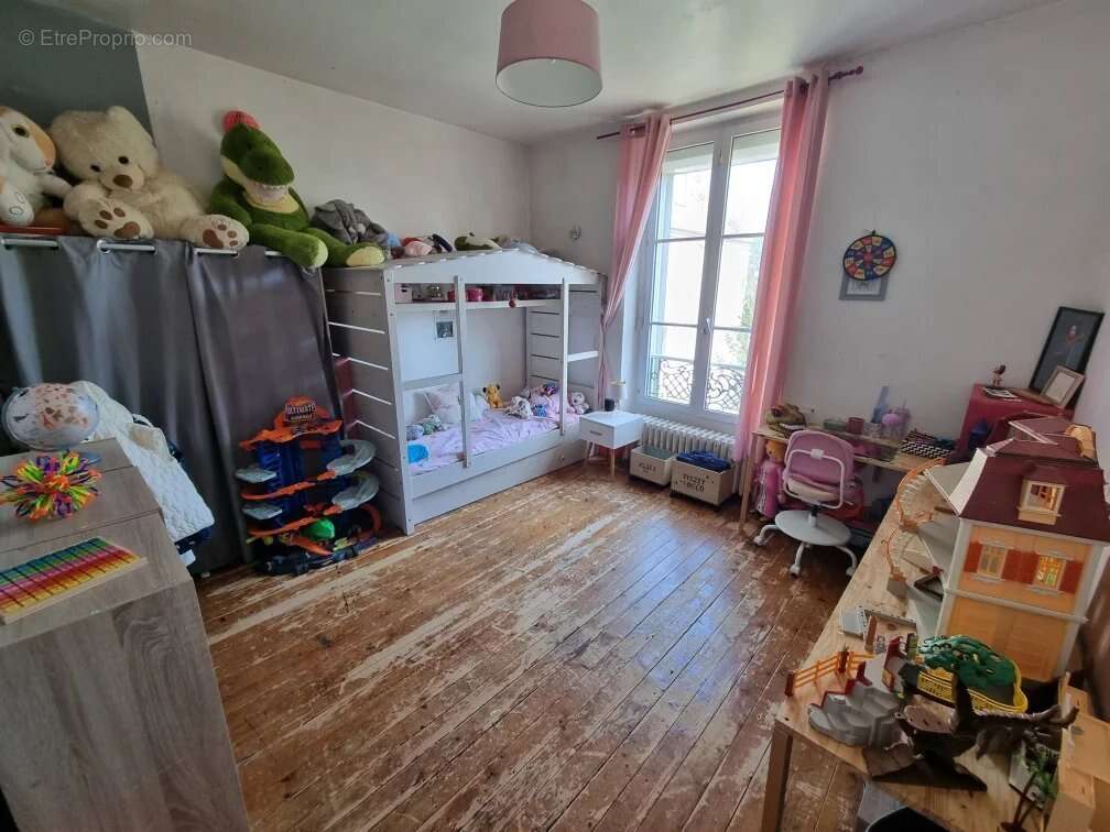 Maison à FAREMOUTIERS