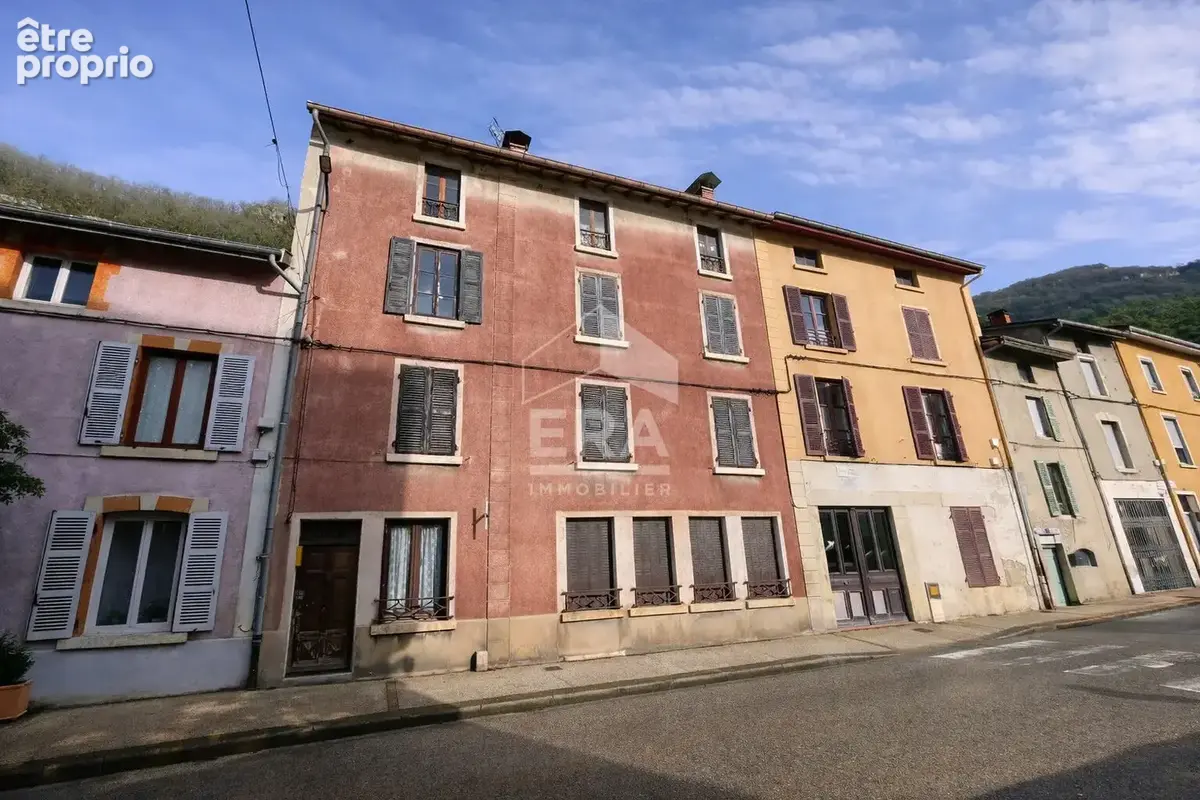 Maison à SAINT-RAMBERT-EN-BUGEY