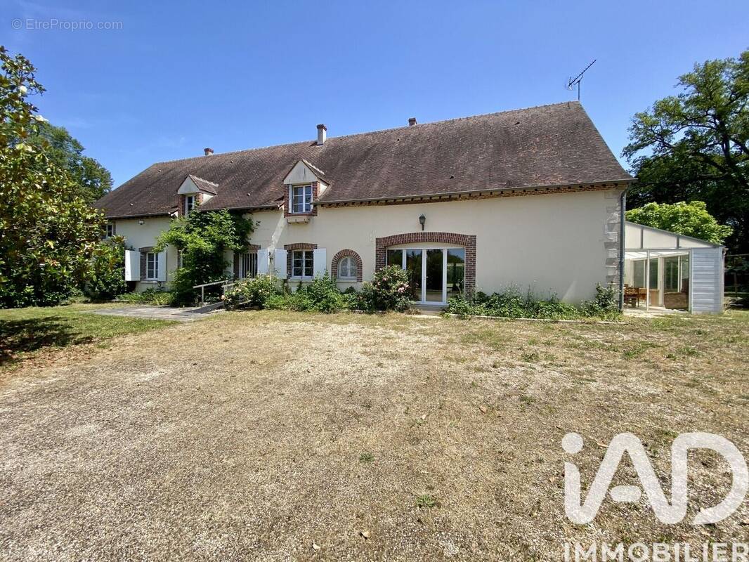 Photo 1 - Maison à AMILLY