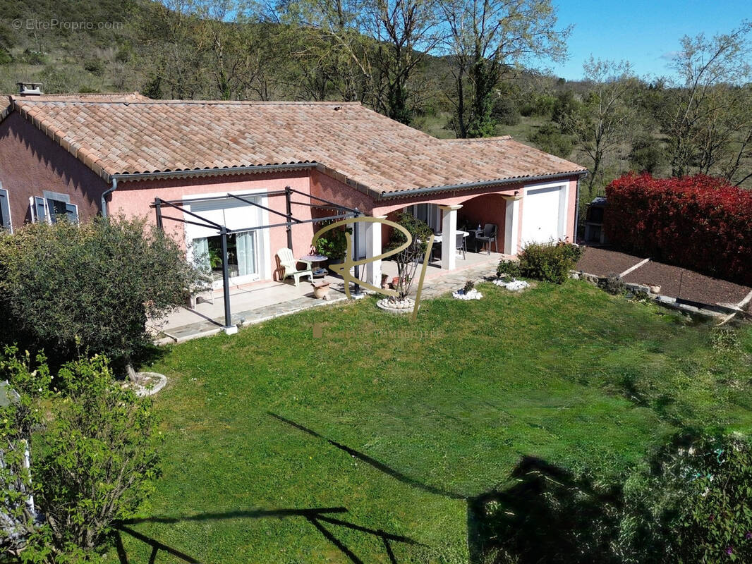Maison à VALLON-PONT-D'ARC