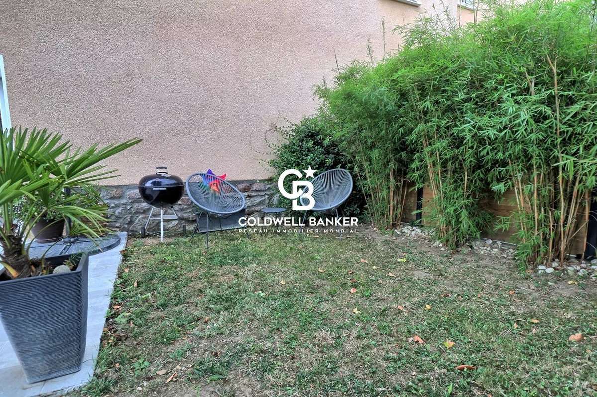 Appartement à CRAPONNE