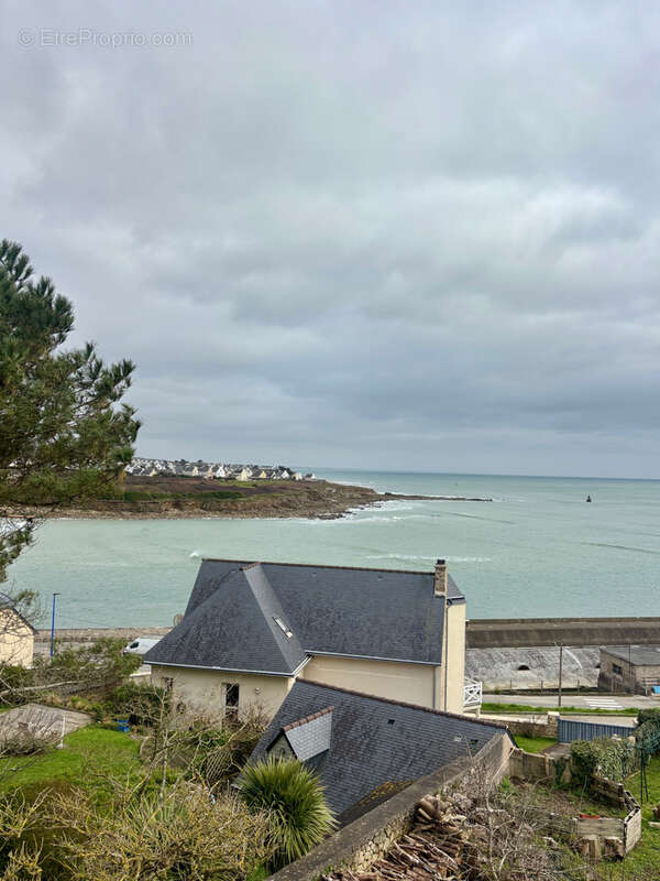 Appartement à AUDIERNE