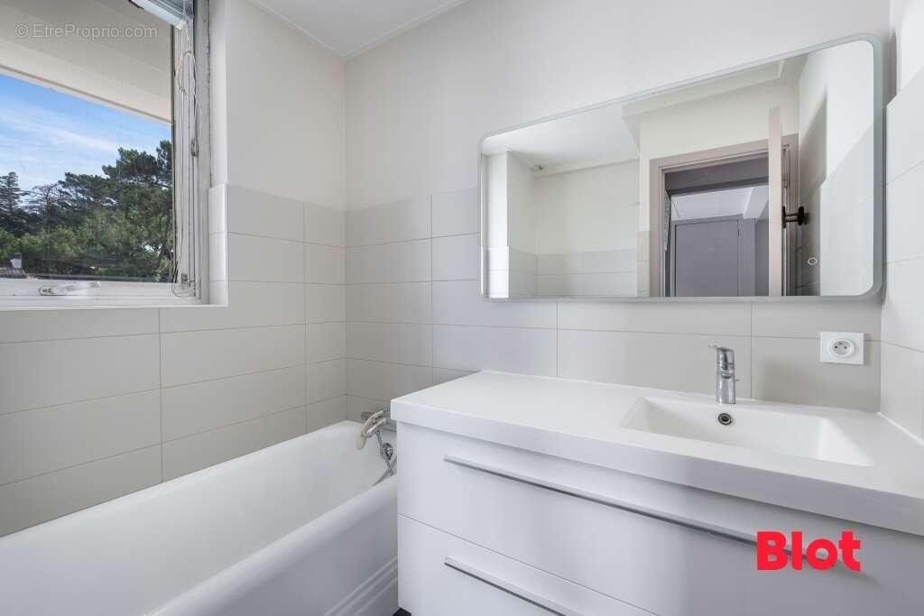 Appartement 42 m² à La Baule-Escoublac  - photo 7