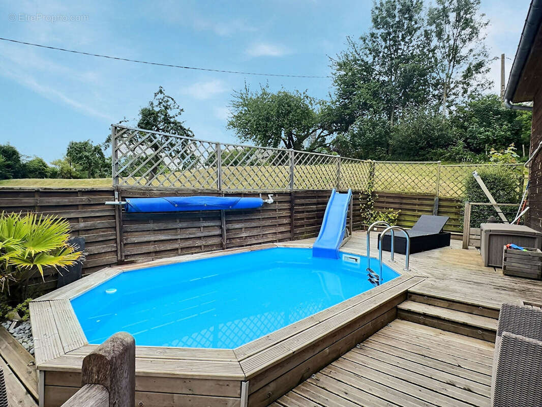 Maison à PIERREFITTE-EN-AUGE