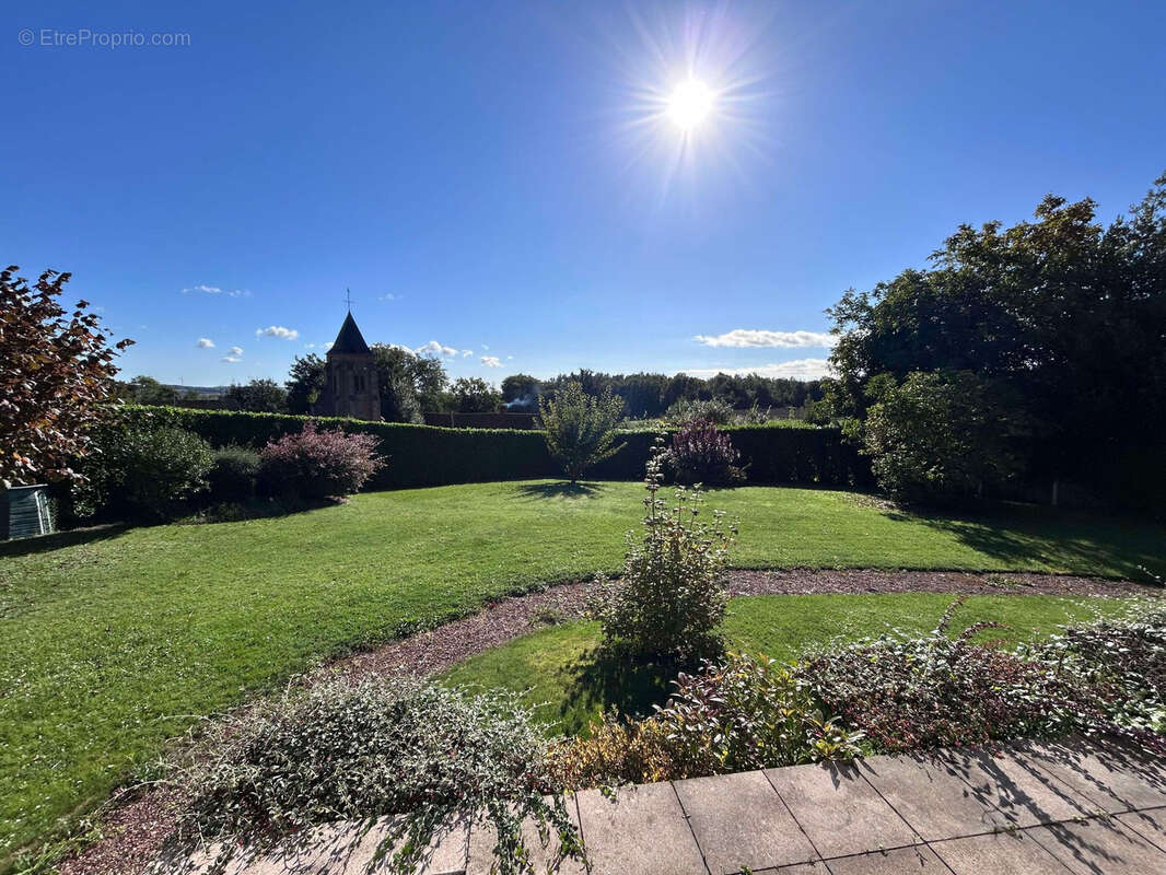 Maison à MAREUIL-CAUBERT