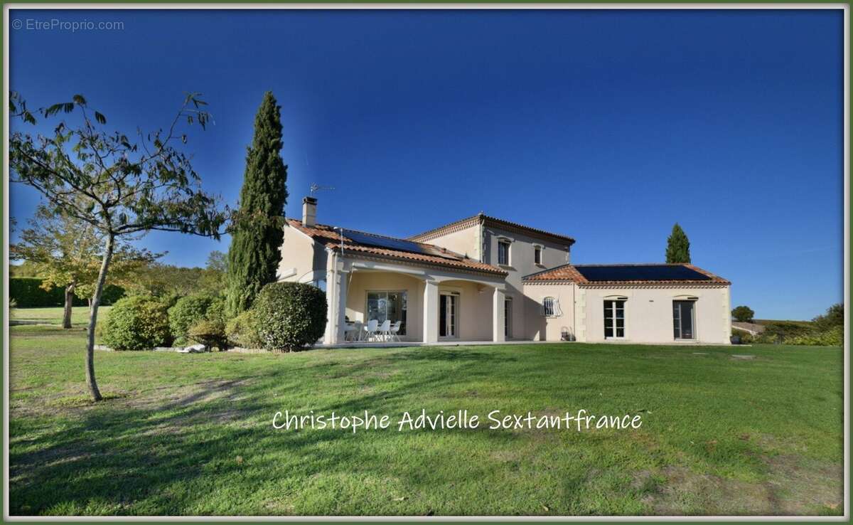 Belle contemporaine, 4 chambres, 2 salles d'eau, double garage, piscine sur 5118 M2 - photo 11