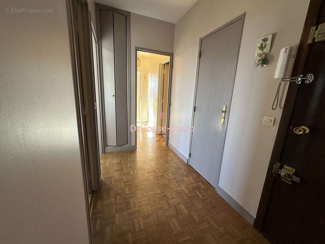 Appartement à MANTES-LA-JOLIE