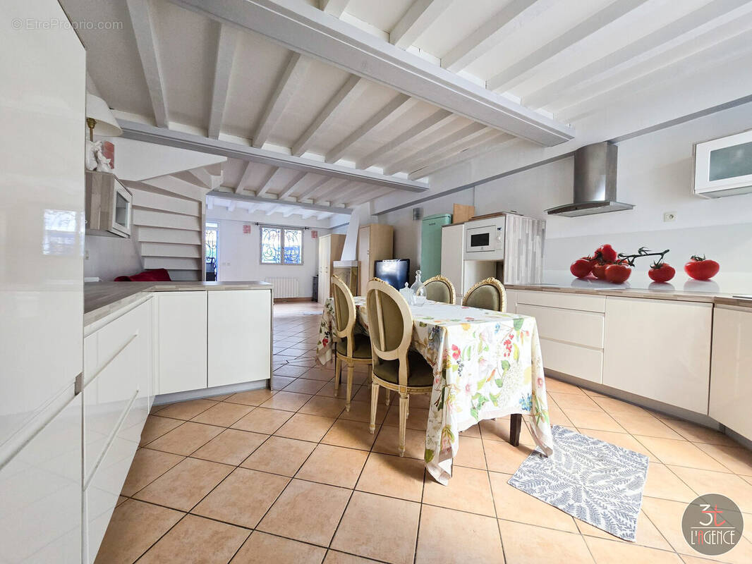 Maison à FONTENAY-SOUS-BOIS