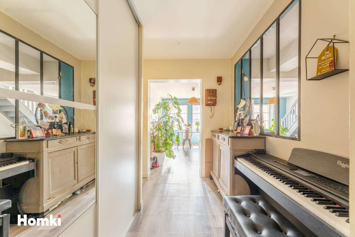 Appartement à LOUVRES