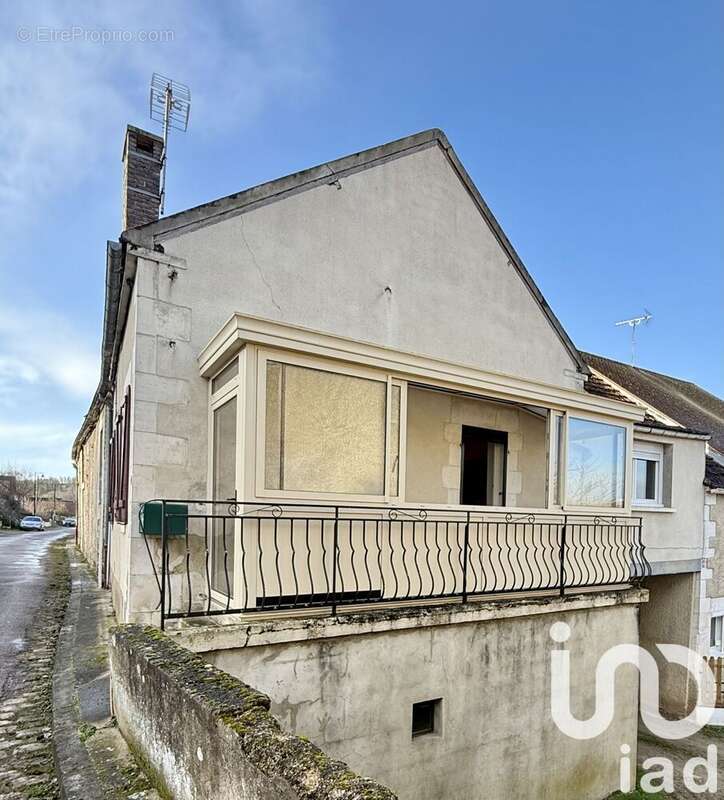 Maison 64 m² à Gy-L'eveque  - photo 4