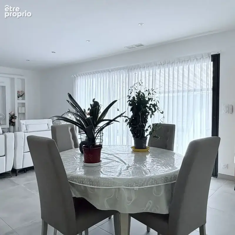 Maison Colombiers 4 pièce(s) 109.67 m2 - photo 11