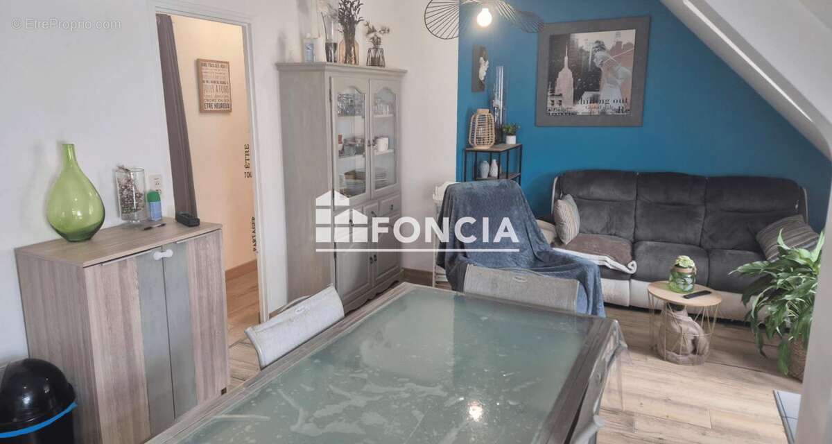 Maison à BAGUER-PICAN