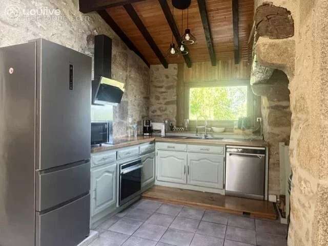 Charmante maison de village en pierre rénovée de 115m² – Calme et authenticité à L'âge (Marval) - photo 8