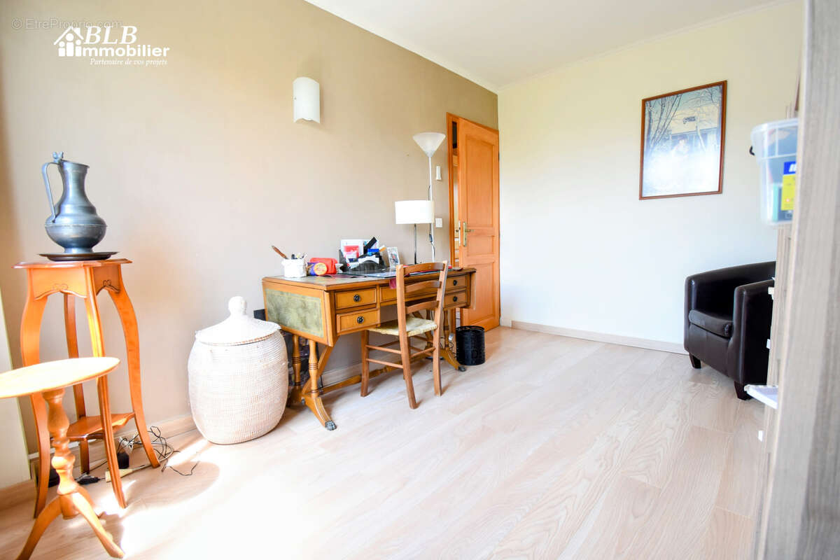 Maison à COIGNIERES