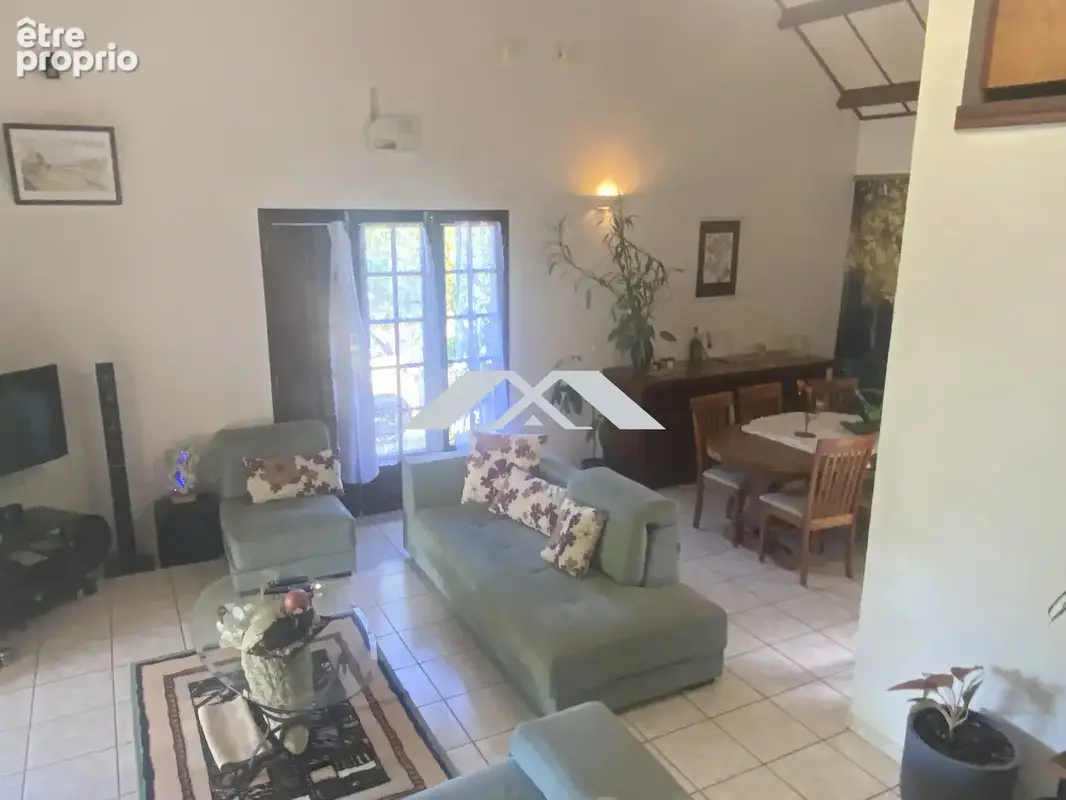 Maison 5 pièces 100 m² à vendre à Le Tampon (97430) - photo 7