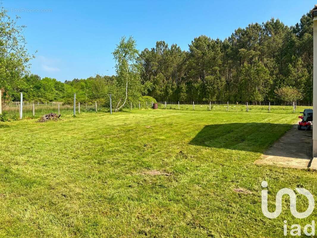 Photo 4 - Maison à SAINT-CHRISTOLY-DE-BLAYE