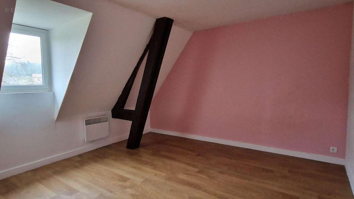 Ch 3 - Maison à LE BUISSON-DE-CADOUIN