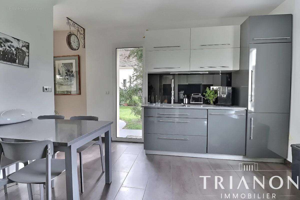 Maison à MARLY-LE-ROI