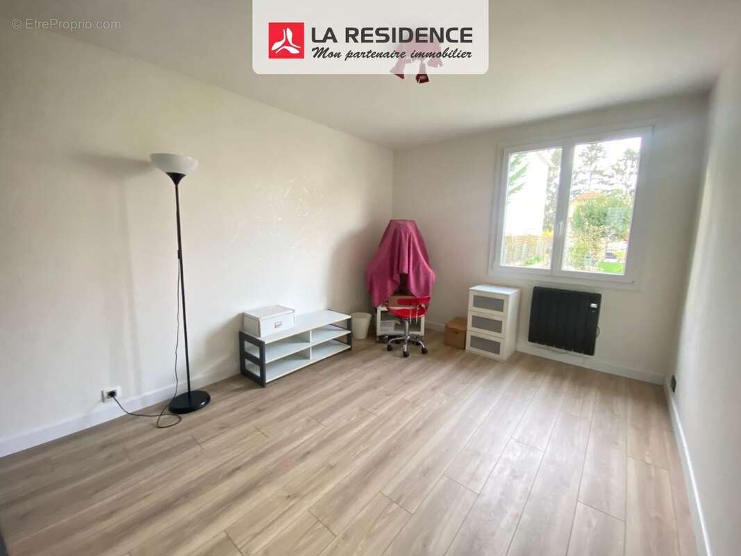 Maison à MONTIGNY-LES-CORMEILLES