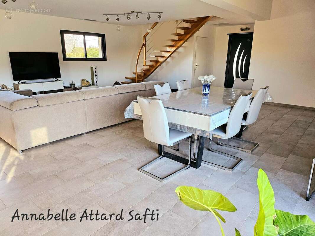 Photo 3 - Maison à TRELISSAC