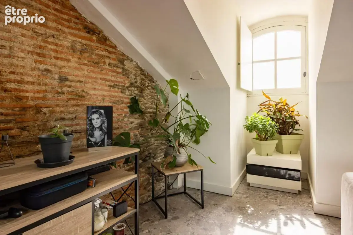Appartement T4 atypique - photo 4
