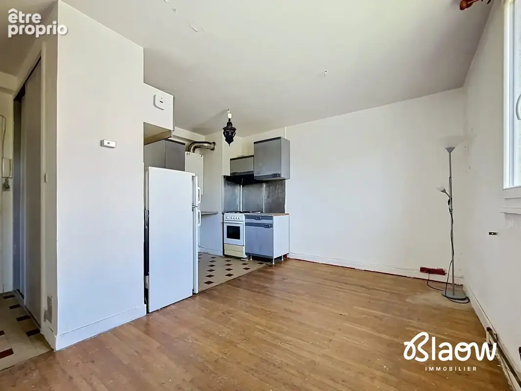 Appartement 2 pièces 31 m² à vendre à Decines-Charpieu (69150) - photo 2