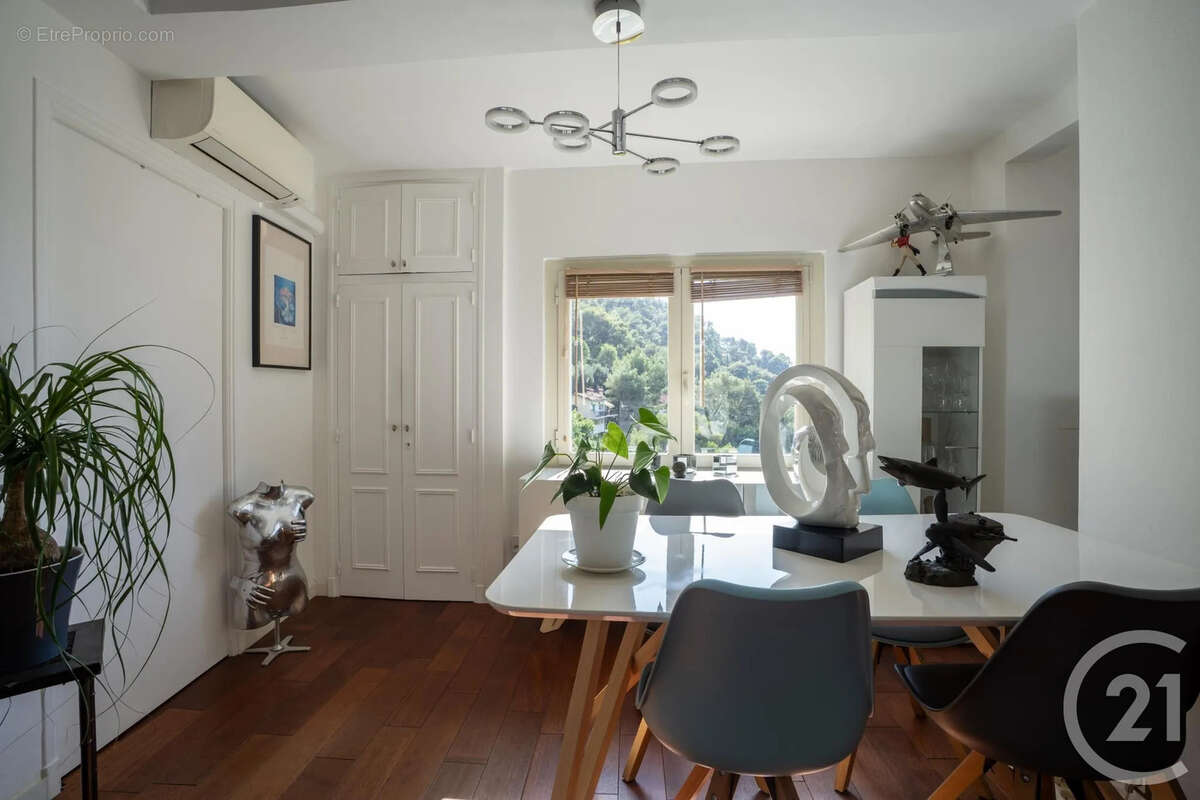 Maison à ROQUEBRUNE-CAP-MARTIN