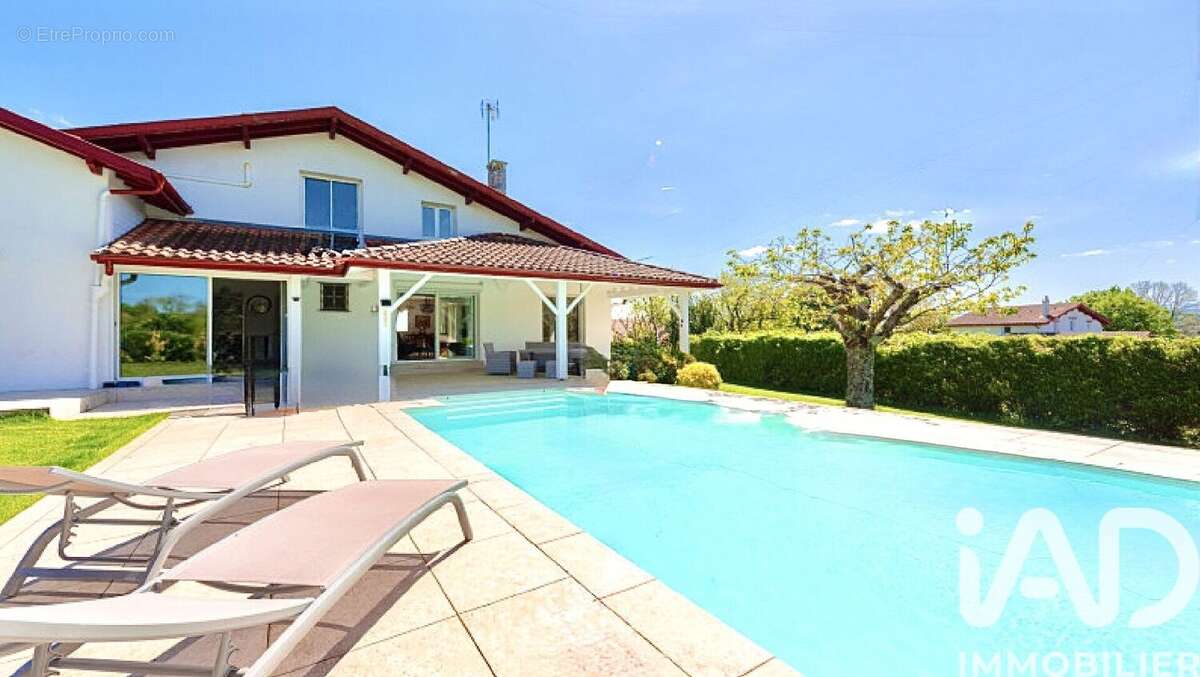 Photo 2 - Maison à AMENDEUIX-ONEIX