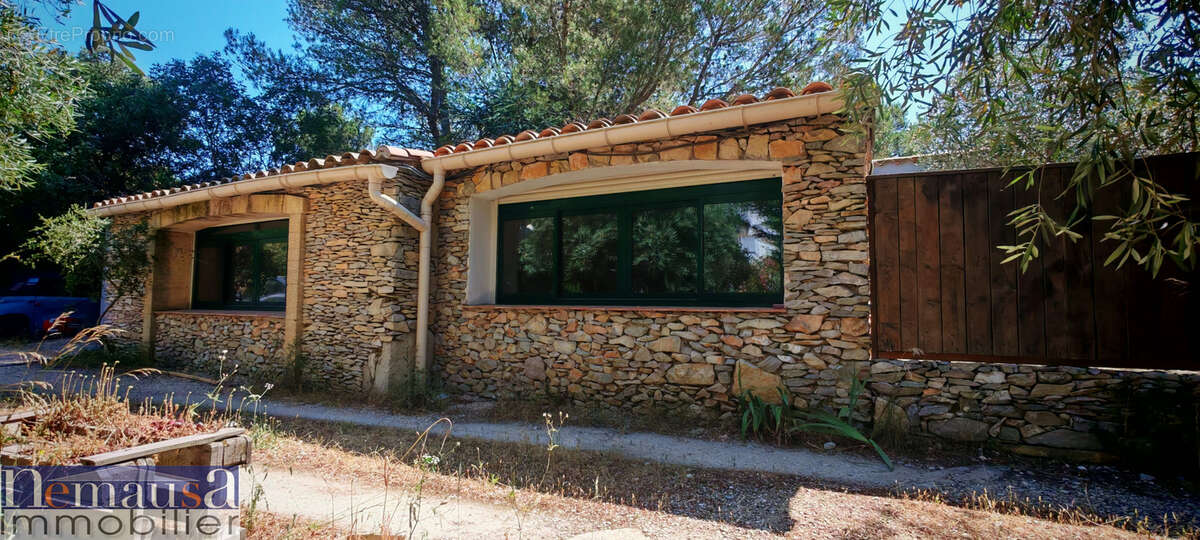 Maison à NIMES