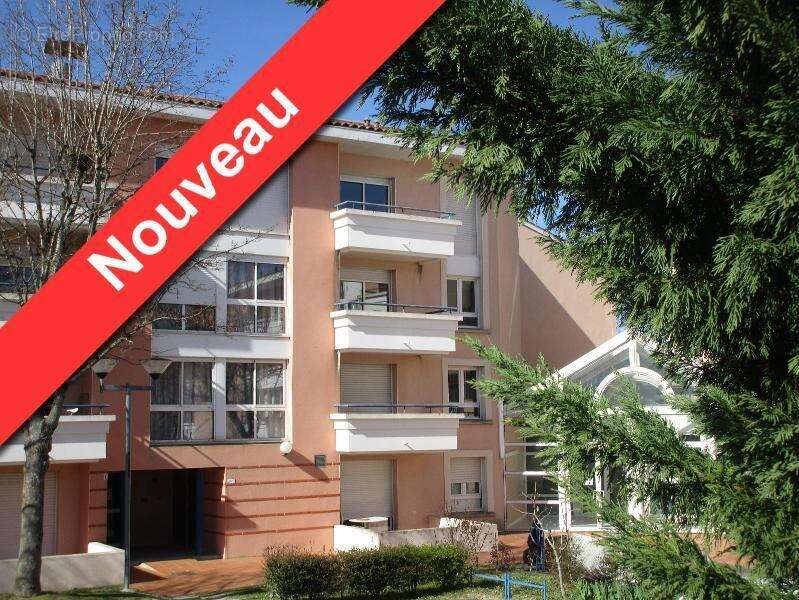   - Appartement à RAMONVILLE-SAINT-AGNE