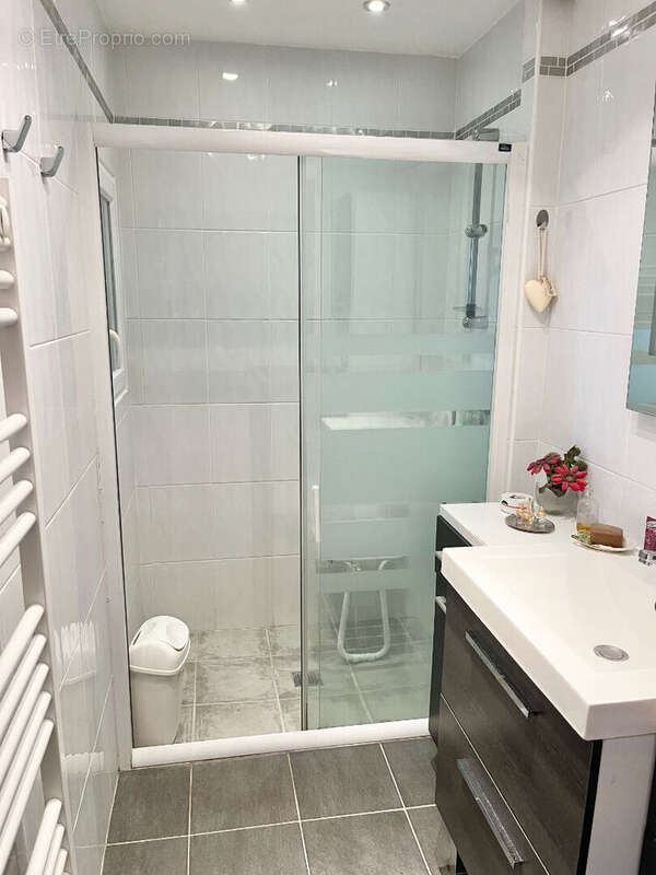 Maison à SAINT-CYR-SUR-LOIRE