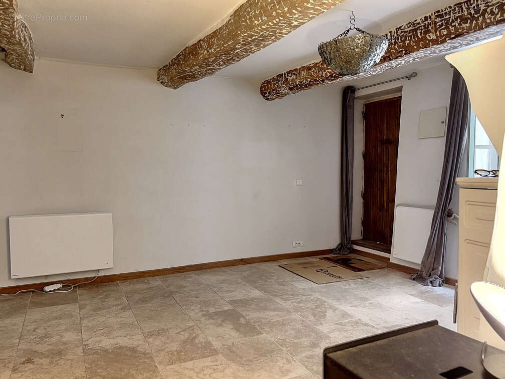 Maison à LA GARDE-FREINET